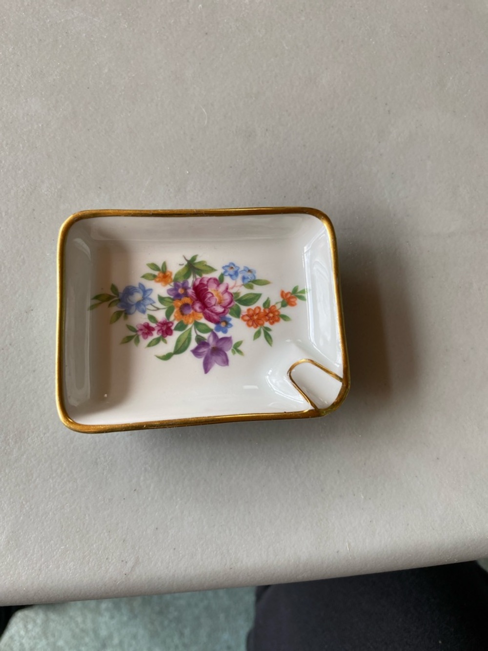 JL Menau ashtray